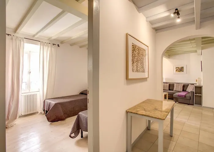 Appartement Three Bedroom Campo Dei Fiori Rome