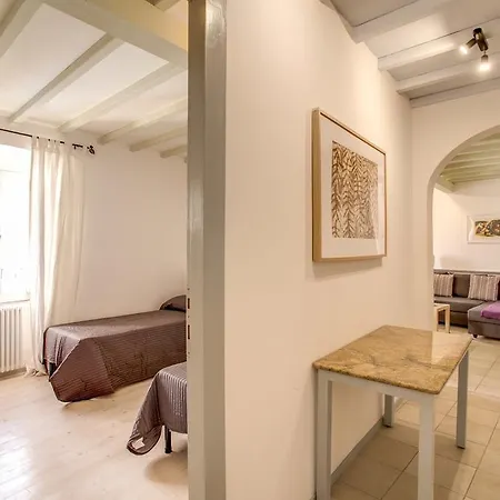 Daire Three Bedroom Campo Dei Fiori Roma